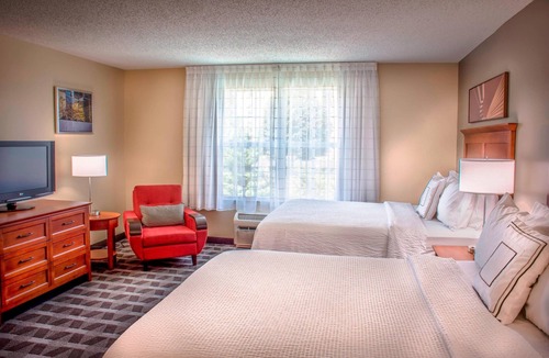 Linthicum Heights Hotel | TownePlace Suites by Marriott Baltimore BWI Airport
