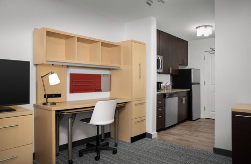 Gainesville Hotel | TownePlace Suites by Marriott Gainesville Northwest