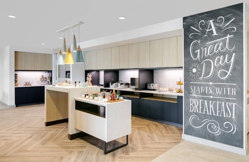 Summit Corners Hotel | TownePlace Suites by Marriott Oconomowoc