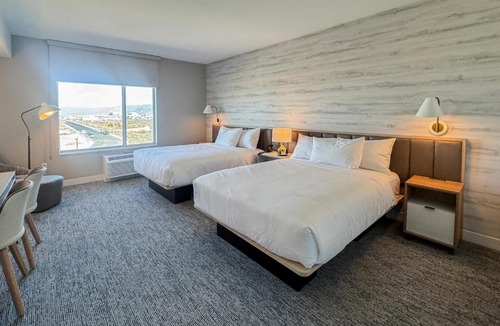 Ridgecrest Hotel | TownePlace Suites by Marriott Ridgecrest