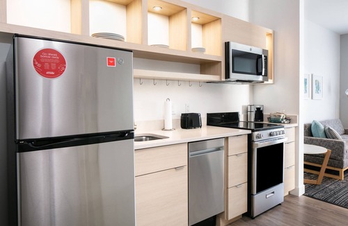 Middleton Hotel | TownePlace Suites by Marriott Madison West/Middleton