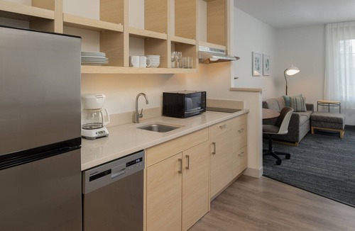 Downtown Hotel | TownePlace Suites by Marriott San Jose Campbell