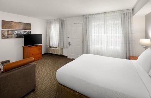 Kent Hotel | TownePlace Suites by Marriott Seattle Southcenter
