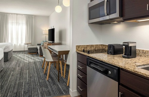 South Loop Hotel | TownePlace Suites Minneapolis near Mall of America