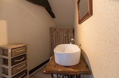 Segur-le-Chateau House | Townhome