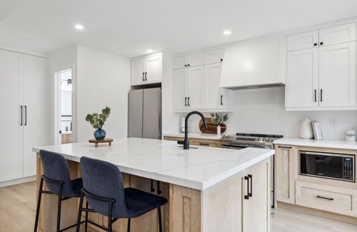 Collingwood Villa | Townhome in Collingwood, 10 Mins to Village! - 161 Vacation Inn