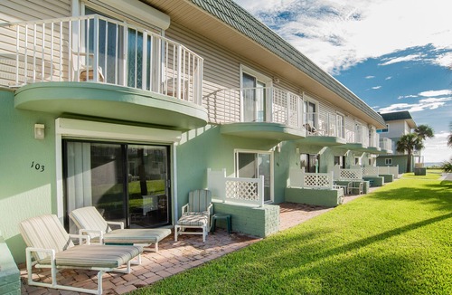 Indialantic House | Townhome with garage