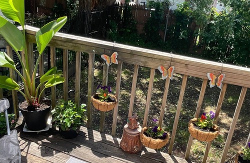 Elizabeth House | TOWNHOUSE*5BR*2BATH*2 FLOORS, FREE PARK*BBQ