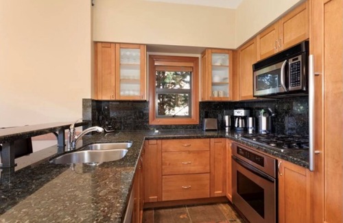 Village North House | Townhouse End Unit & Rare Pet Friendly at Whistler Resort BC