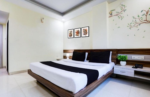 Bhopal Hotel | Townhouse Hoshangabad Road Near Aashima Mall