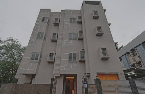 Sector II House | Townhouse Hotel All In One