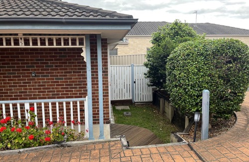 Shellharbour House | Townhouse in Shellharbour Village