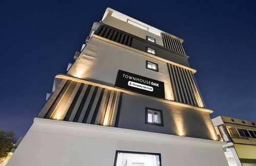 Hyderabad House | Townhouse Oak L B Nagar Metro Station