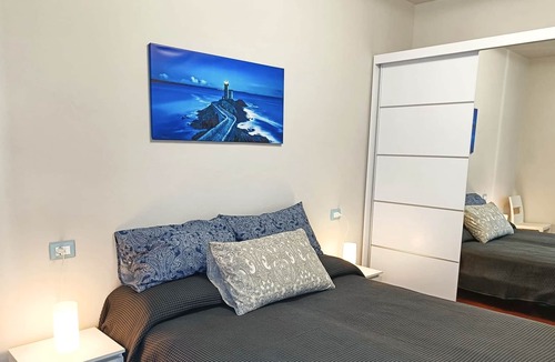 Ronchi House | Townhouse seaview in Tuscany