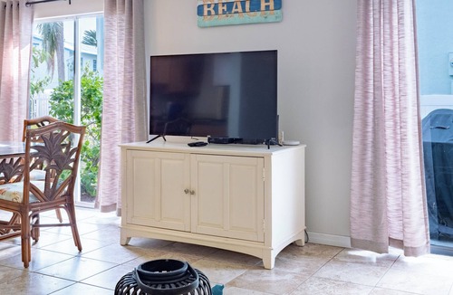 Whitney Beach House | Townhouses In The Cay Boat Dock, Pool And Just A Few Minutes From The Beach