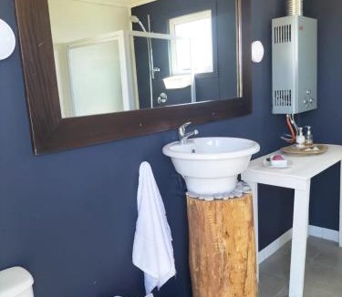 Lambert's Bay Apartment | Townsend Backpackers