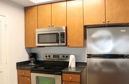 West Campus Apartment | TP 207 Luckey · Spacious 2 Bedroom ATX Condo! GREAT location!