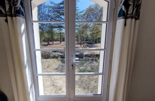 Bedoin Villa | Très Belle Maison de Type Provençal De160 m² à Louer au Pied du Mont Ventoux