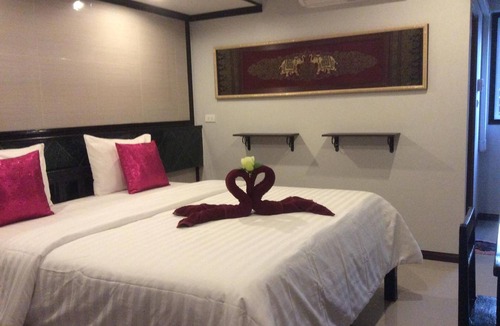 Thani House | TR Guesthouse