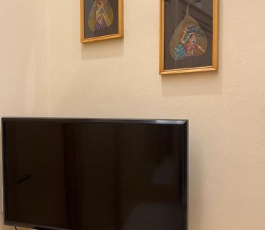 Mezzojuso Apartment | Tra chiazza e casteddu
