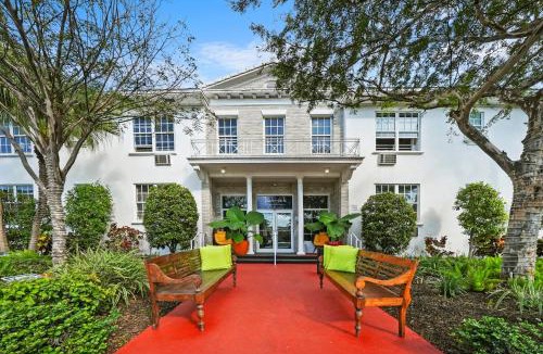 South Beach Hotel | Tradewinds Apartment Hotel Miami Beach