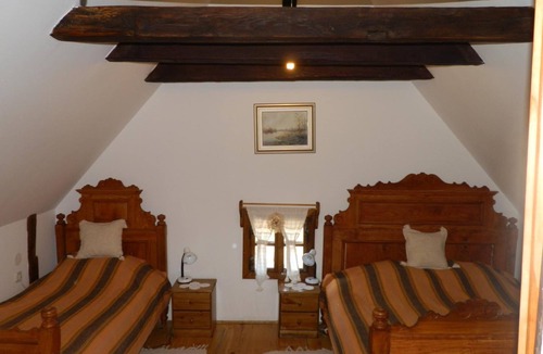 Sisak House | Tradicije Čigoč