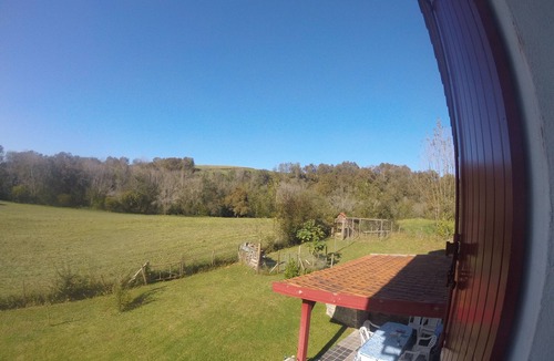 Uhart-Mixe House | Traditional Basque house with views of the hills