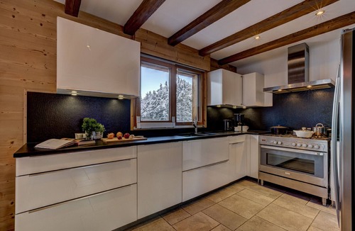 Les Tines Ski Chalet | Traditional Chalet close to Flegere Lift Station