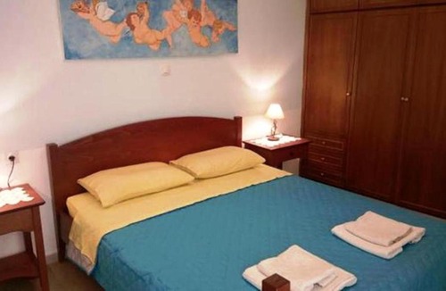 Gerani House | Traditional House Astro 2
