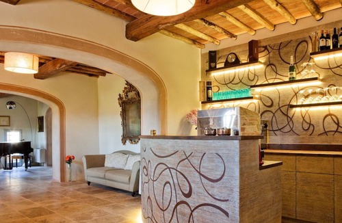 Tavarnelle Val di Pesa Villa | Traditional Tuscany VILLA for 15 people