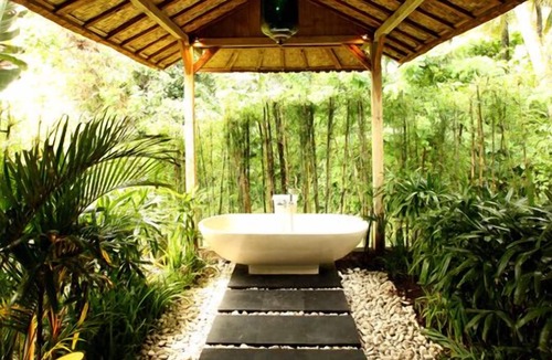 East Selemadeg Villa | Traditional Joglo 2Bdrm Villa by Ocean