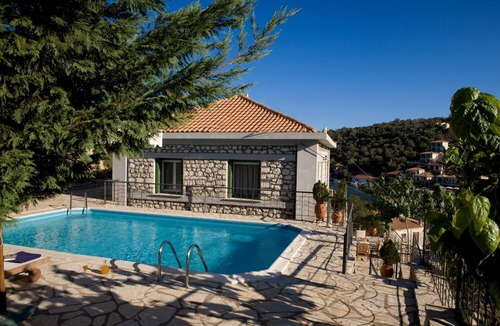 Katomerion Villa | Traditional Stone Villa In The Picturesque Village Of Vathi