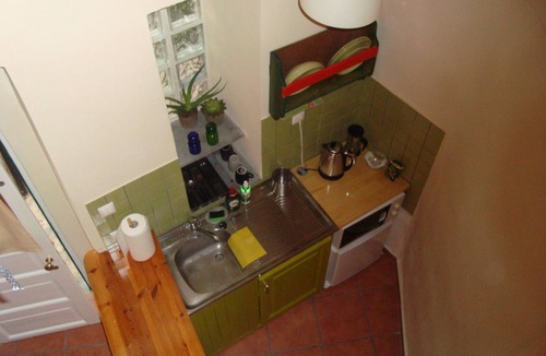 Makrigianni House | Traditional Studio Apt-Central Athens