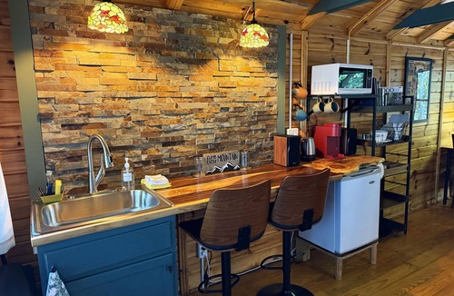 Laurel Ridge Cabin | Trailblazer - Cabin w Mtn Views
