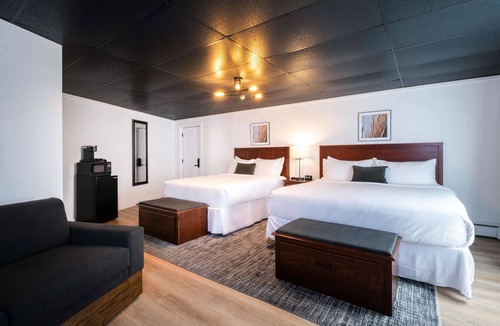 Tupper Lake Hotel | Trailhead by Weekender
