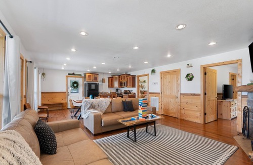 Bryant Cabin | Trails End Cabin with a hot tub, fire pit, & indoor pool!