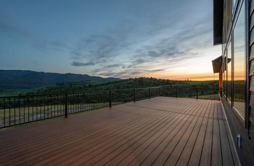 Irwin House | Trails End Lodge