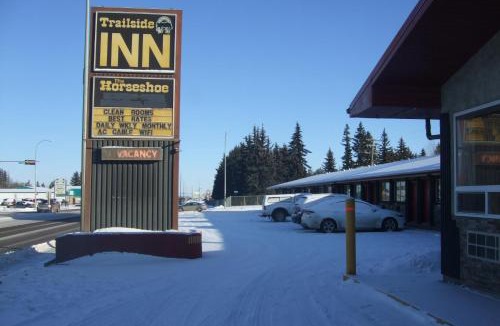 Lloydminster Hotel | Trailside Inn