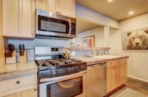 Tahoe Village House | Tramway Sierra Summit near Heavenly/Dogs OK/New Heating and AC