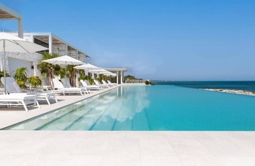 Providenciales Hotel | Tranquil Island Villa Near Samsara Beach & Scenic Ocean Views