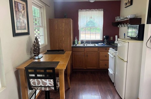Harrison Cabin | Tranquil 1-bedroom cabin with AC in charming Harrison