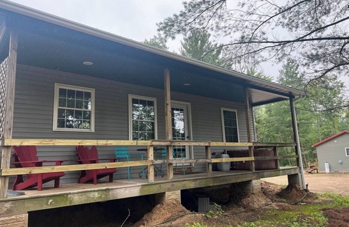 Harrison Cabin | Tranquil 1-bedroom cabin with AC in charming Harrison