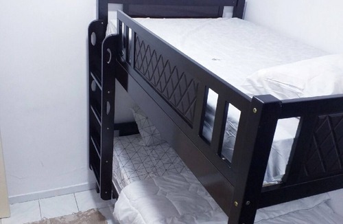 Al Qusais Bed & Breakfast | Tranquil 2-bedroom hostel in brilliant Dubai with AC, WiFi Safe and clean.