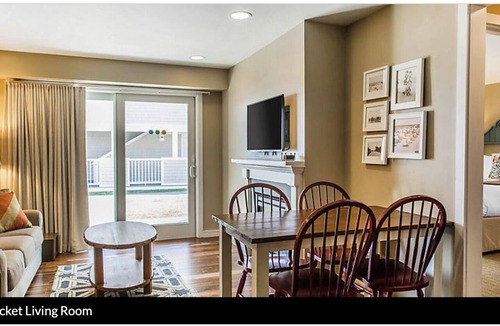 Dennis Port Resort | Tranquil 2-bedroom resort charming Dennis MA, Oceanfront & private beach access