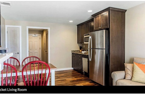 Dennis Port Resort | Tranquil 2-bedroom resort charming Dennis MA, Oceanfront & private beach access