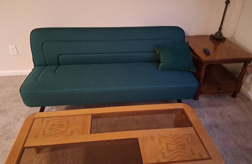 Brooklyn Park Apartment | Tranquil 2-bedroom apartment with AC in vibrant Minneapolis