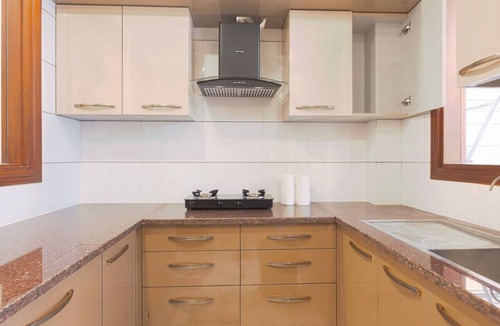Sushant Lok Apartment | Tranquil 2BR Oasis with Balcony Bathtub