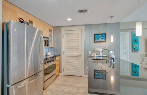 Baytowne Wharf Condo | Tranquil 3rd Floor Retreat: 2 Bedroom, 3 Bath, and two King Beds at Sandestin Golf and Beach Resort!