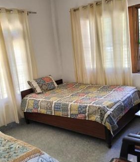 Karnaprayag House | Tranquil Abode