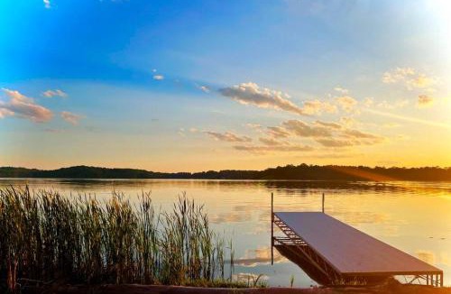 Clitherall House | Tranquil Beauty at Spitzer Lake Nature Escape